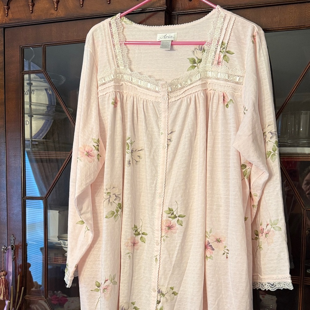 Aria Pink Floral Lace Nightdress